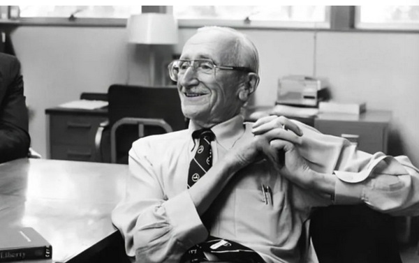 政治哲学家F.A.哈耶克